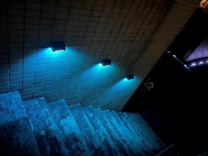 RGB Αδιάβροχα Ηλιακά Φώτα Κήπου IP65 Ασύρματα Ηλιακά Ηλιακά Φώτα Αλλαγής Χρώματος
