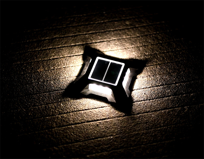 IP 68 Αδιάβροχα ηλιακά LED φωτιστικά εξωτερικών διακοσμητικών ηλιακών λάμπων για αυλές