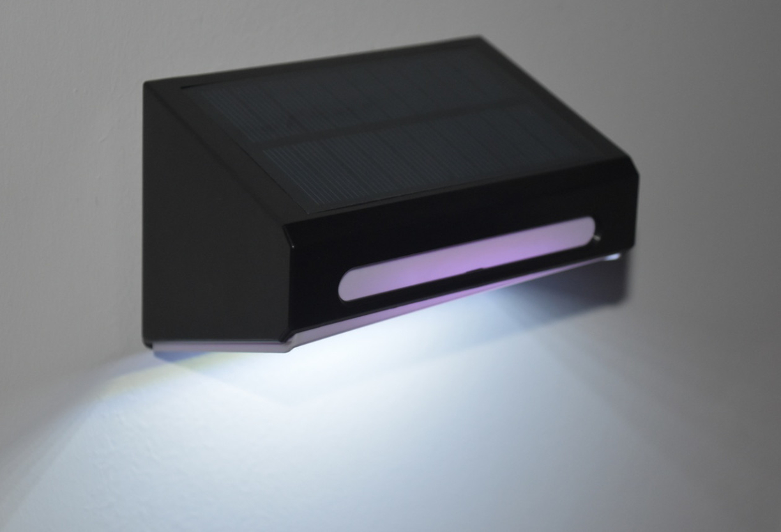 Ηλιακό φως τοίχου με μπαταρία λιθίου 1200MAH Ηλιακό πάνελ RGB αλλαγή χρώματος εξωτερικό φως