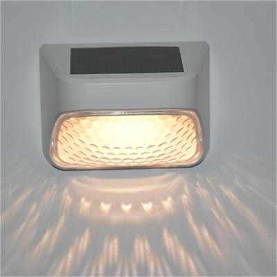 Εύκολη εγκατάσταση Ηλιακά φώτα κήπου 150mA 6 Pcs LED για εξωτερική αυλή φράχτη