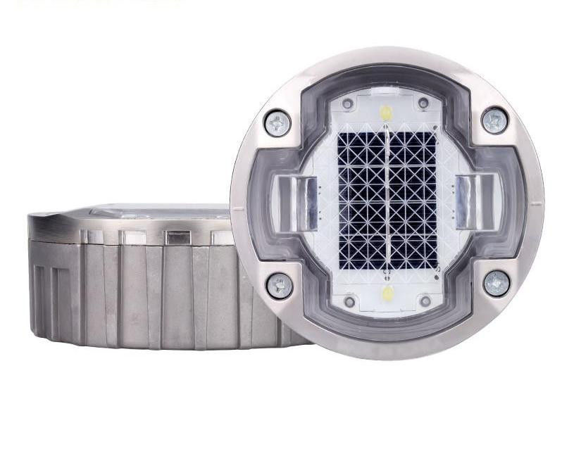 Ηλιακό LED Αλουμινίου Σύνθετο PC Δρόμος Πυροσβεστική IP68 Επίπεδο 2V Τετάρτη 0.825KG Πηγή φωτός