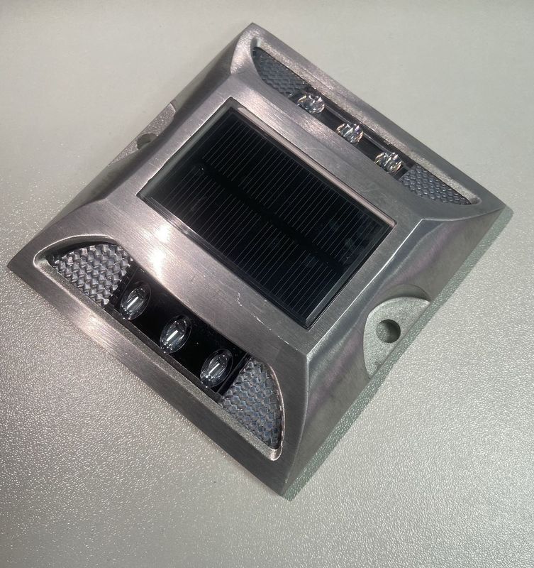 Ηλιακοί τροχοιπόροι LED Πηγή φωτός Αδιάβροχος IP68 Αλουμινίου PC για την οδική ασφάλεια